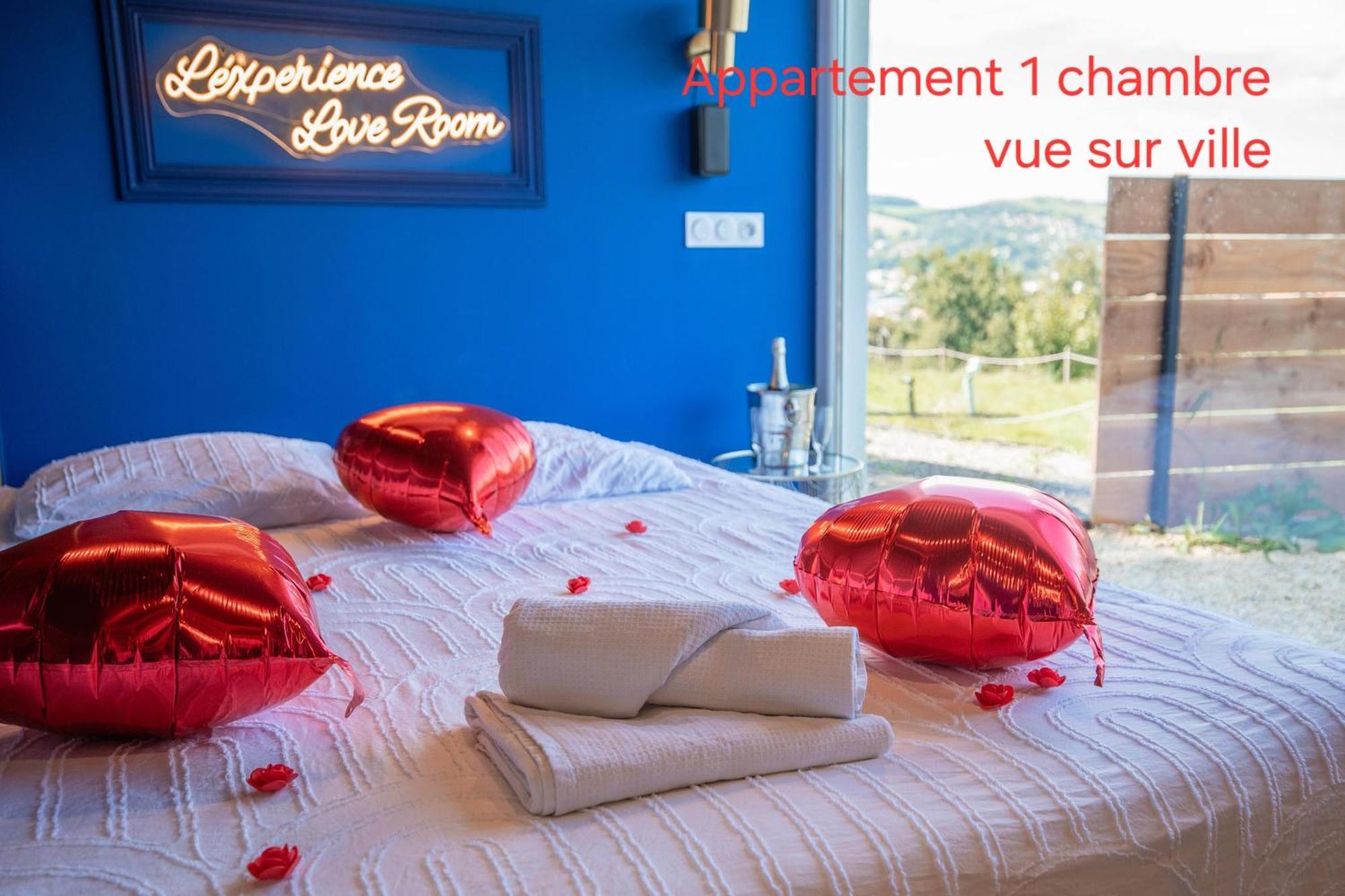 L'Experience Love Room Saint-Jean-Bonnefonds Exteriör bild