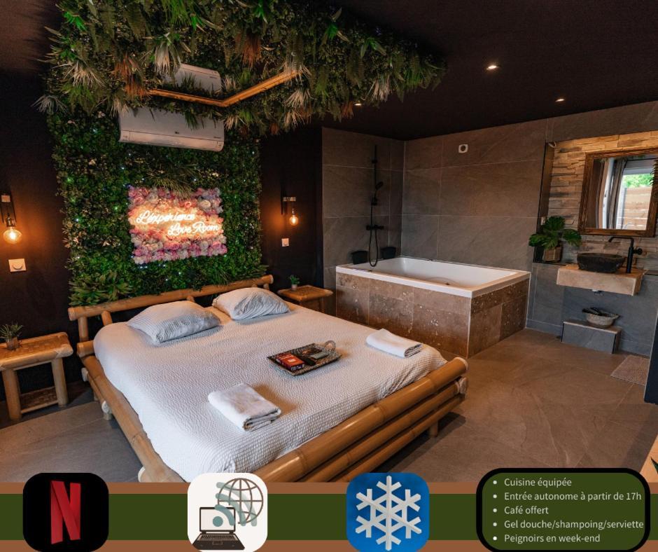 L'Experience Love Room Saint-Jean-Bonnefonds Rum bild